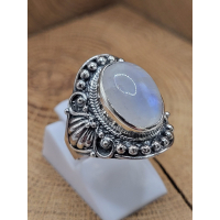 Echt zilveren Ring met maansteen maat 17